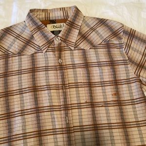 O’Neill brown and tan long sleeve plaid button down with pocket